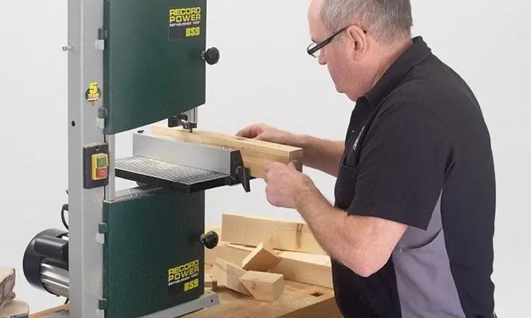 Best Bandsaw UK – 2022 Buyers Guide