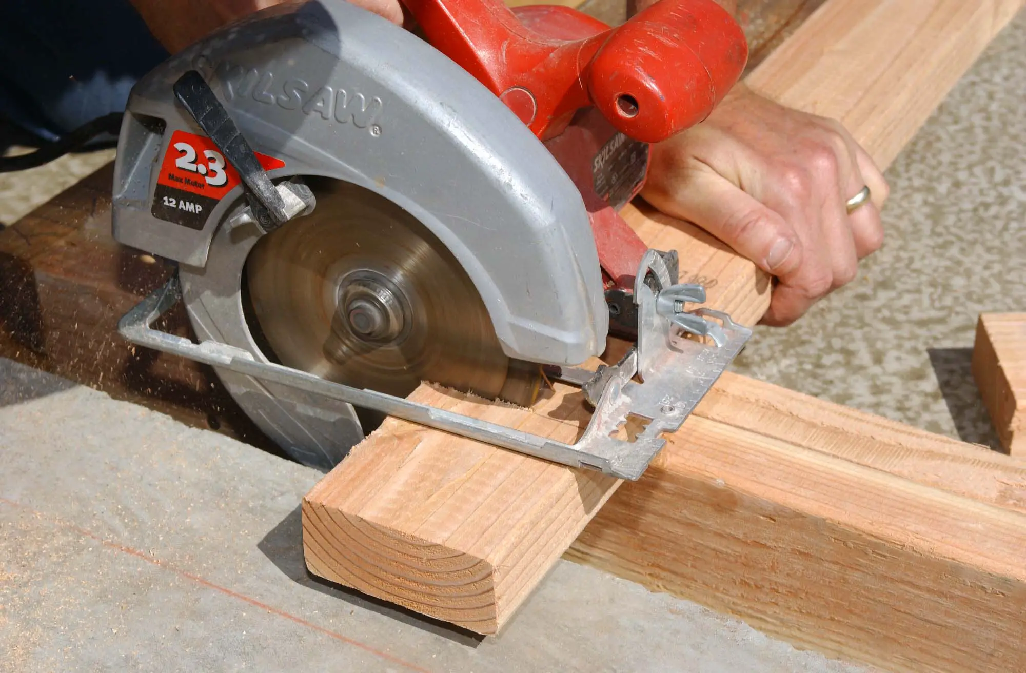 Which Circular Saw To Buy UK