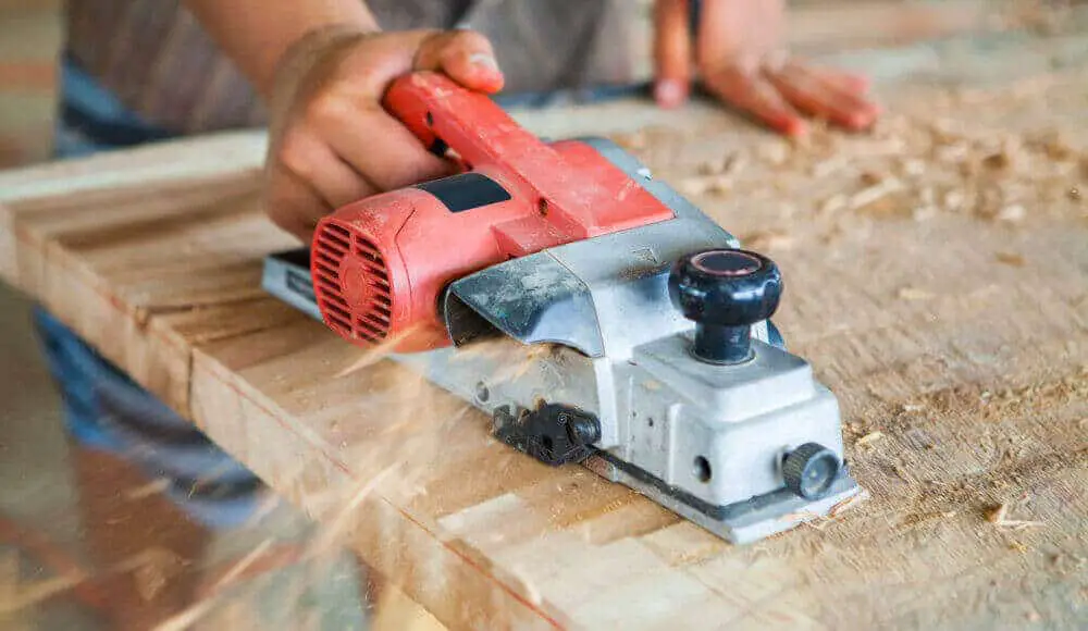 The Electric Hand Planer for Wood - A Beginners Guide